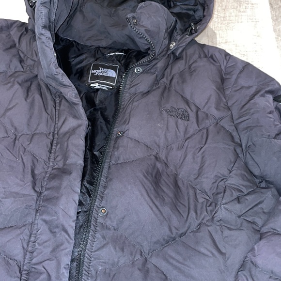 North face parka jacket - Picture 2 of 8